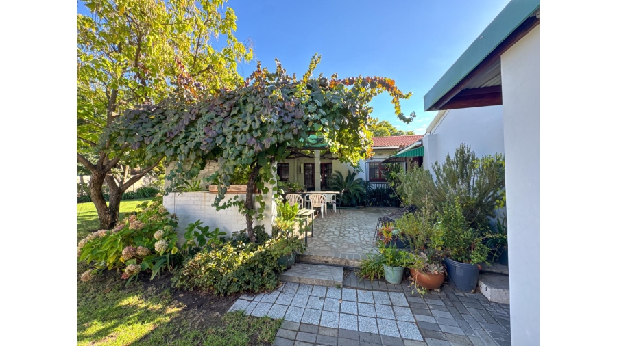3 Bedroom Property for Sale in Prince Alfred Hamlet Western Cape